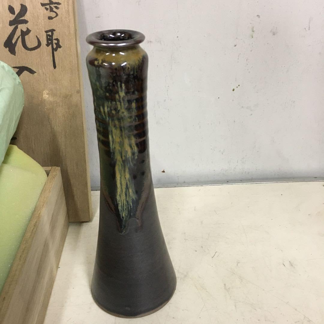 高取焼 鬼丸碧山造 花入（共箱） 花入れ 茶道 最高 茶道具 花瓶 花器